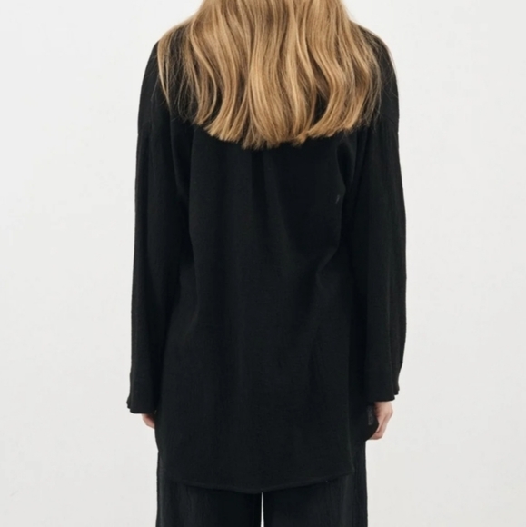 The Handloom Los Angeles Pera Blazer - Black Jacket - Picture 4 of 7